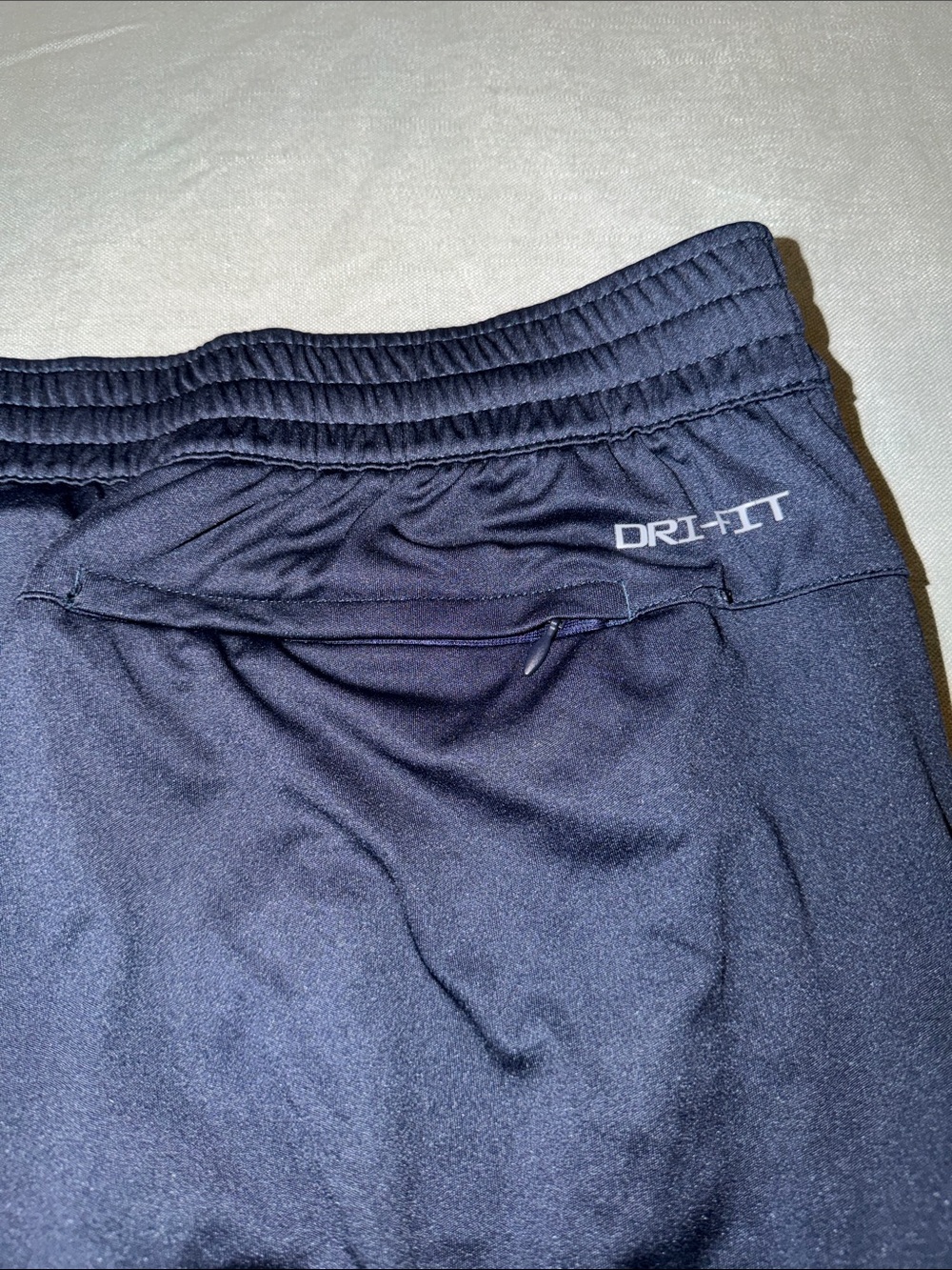 Nike Men Navy Chicago Bears Athletic Training Shorts - Picture 4 of 4
